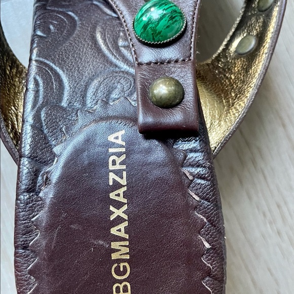 BCBG Max Azria Elegant Gladiator Sandals 8 - Picture 3 of 8